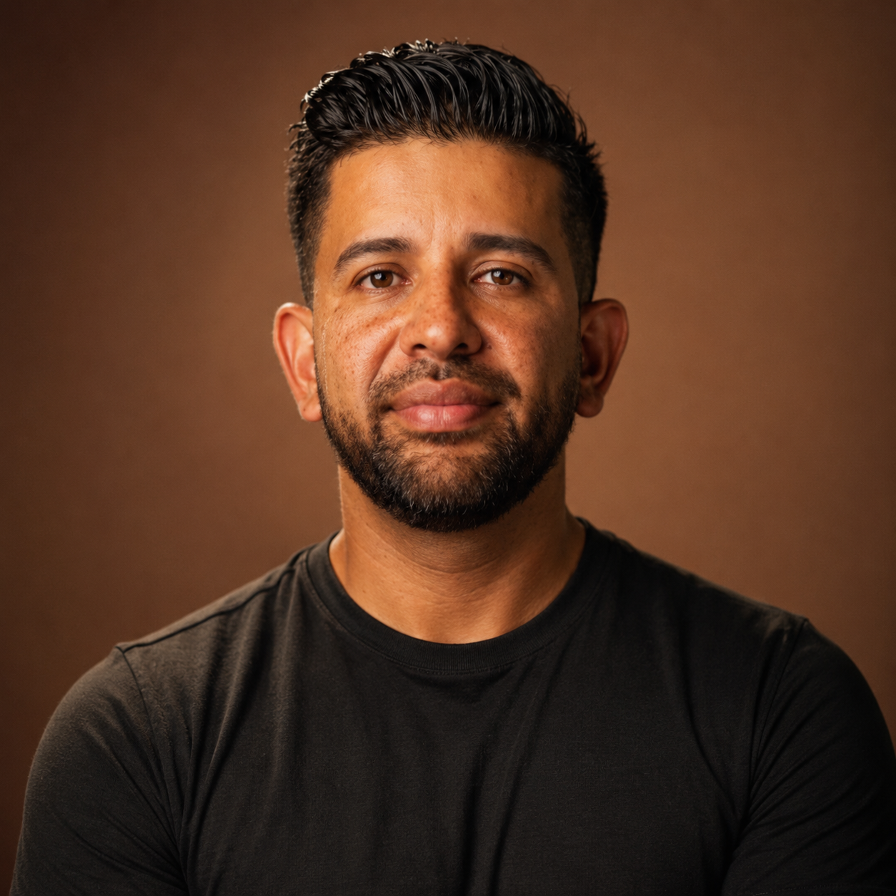 Jhon Ortiz, creador de Sin Pedir Permiso